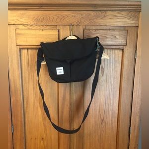 Hong Kong Brand - hellolulu Crossbody bag